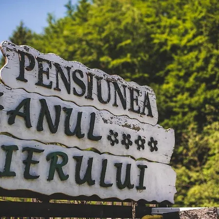 Pensiunea Hanul Oierului Pensiune 4*